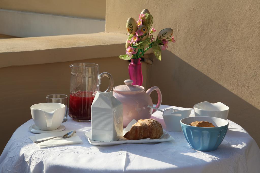 Big Johnny B Bed & Breakfast 2*